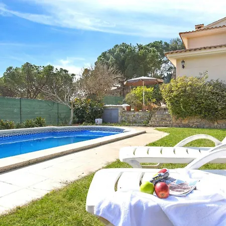 Villa Belvilla By Oyo Vanilla Lloret de Mar